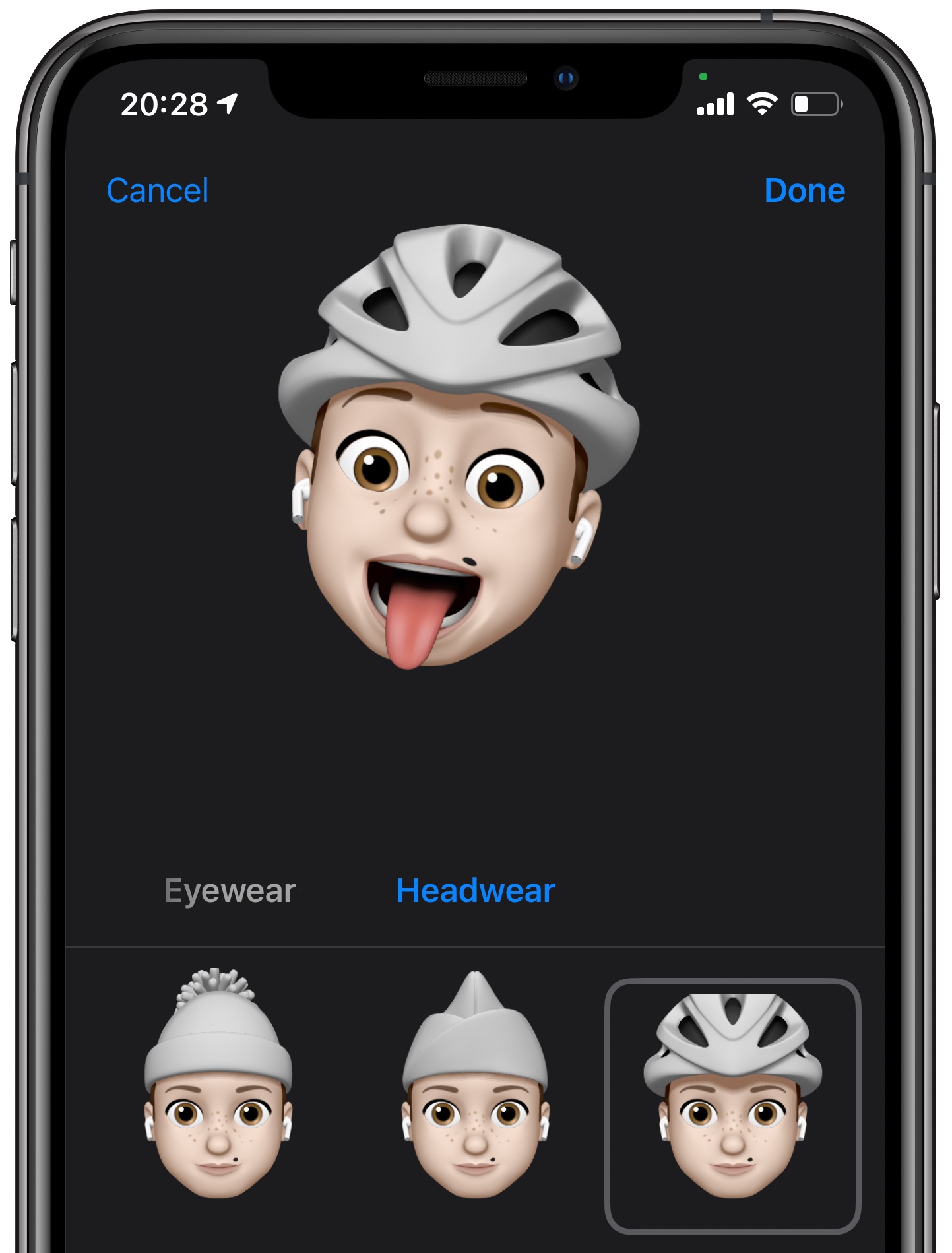 Apple Maps cycling directions - customizing Memoji with a cyclist helmet