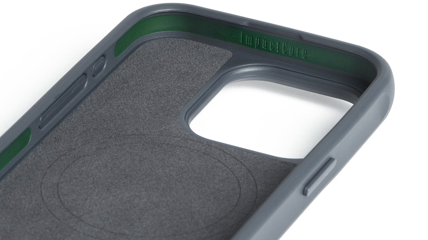 Closeup of the custom edges of Mujjo's impact-resistant iPhone 15 Pro case