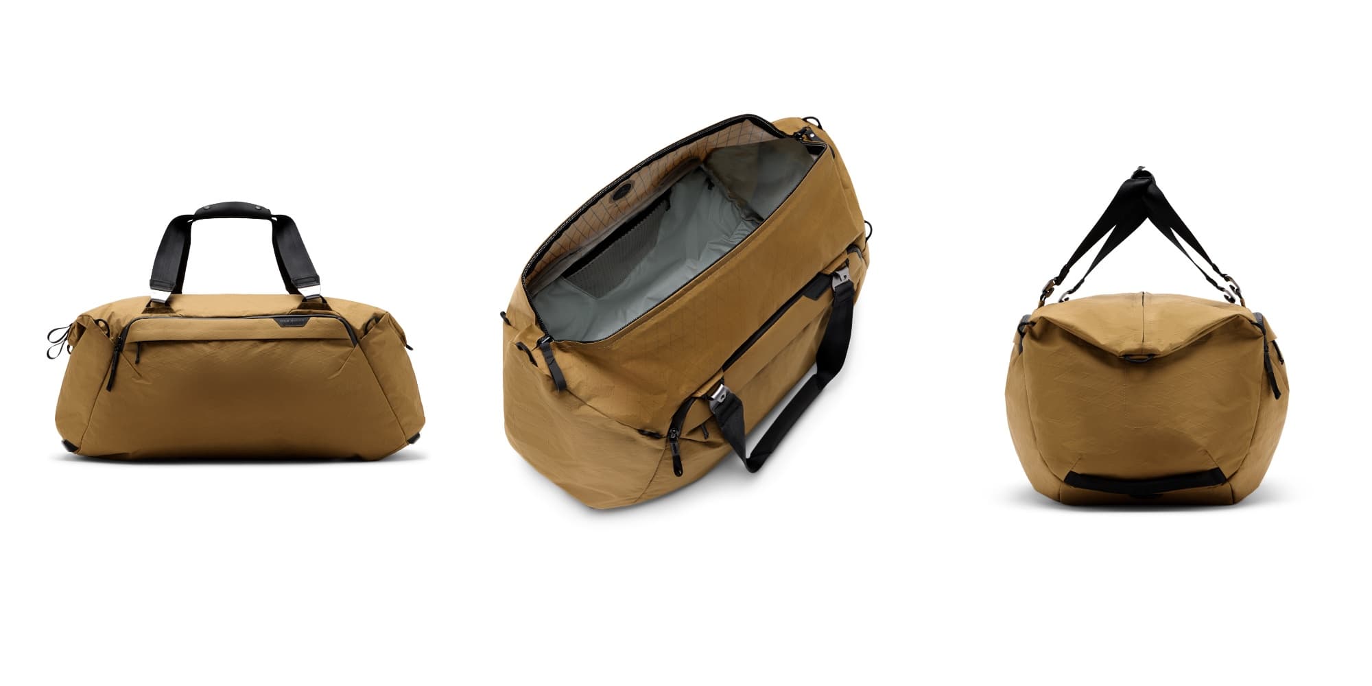 Peak Design Travel Duffel in Coyote.