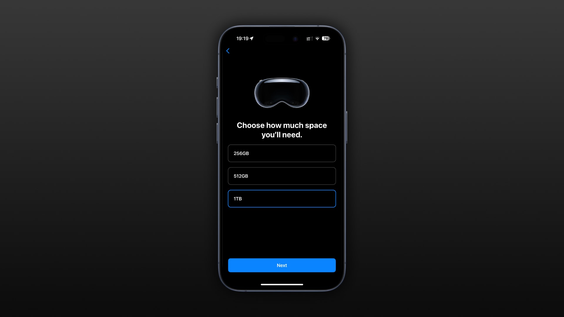 The Apple Vision Pro Fit app on iPhone asking the user to choose their desired headset storage size.